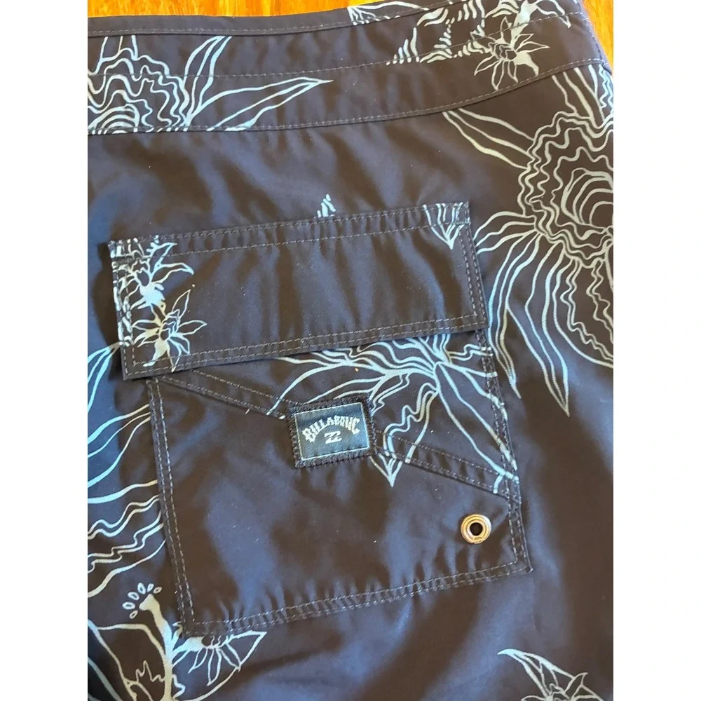 Billabong Recycler All‎ Day Airlite Board Shorts Navy Floral Mens 34 Swim Trunks